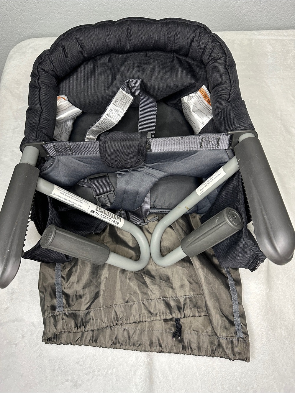 Inglesina Fast Table Chair Portable Black Hook-On High Chair